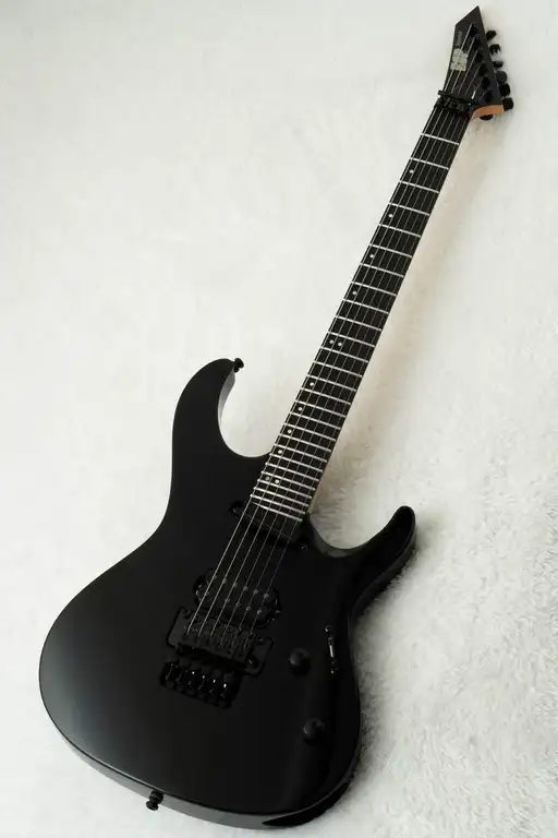 ESP MAVERICK · Black