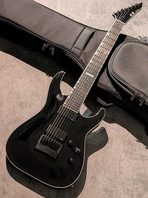 E-II HORIZON NT-7 ET · Black
