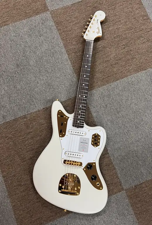 Fender Made in Japan Traditional 2025 Collection 60s Jaguar Rosewood