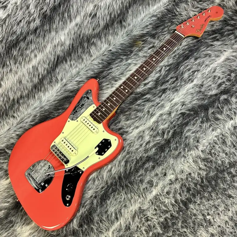 Fender Rockin FSR Made in Japan Traditional II 60s Jaguar Rosewood Matching Head