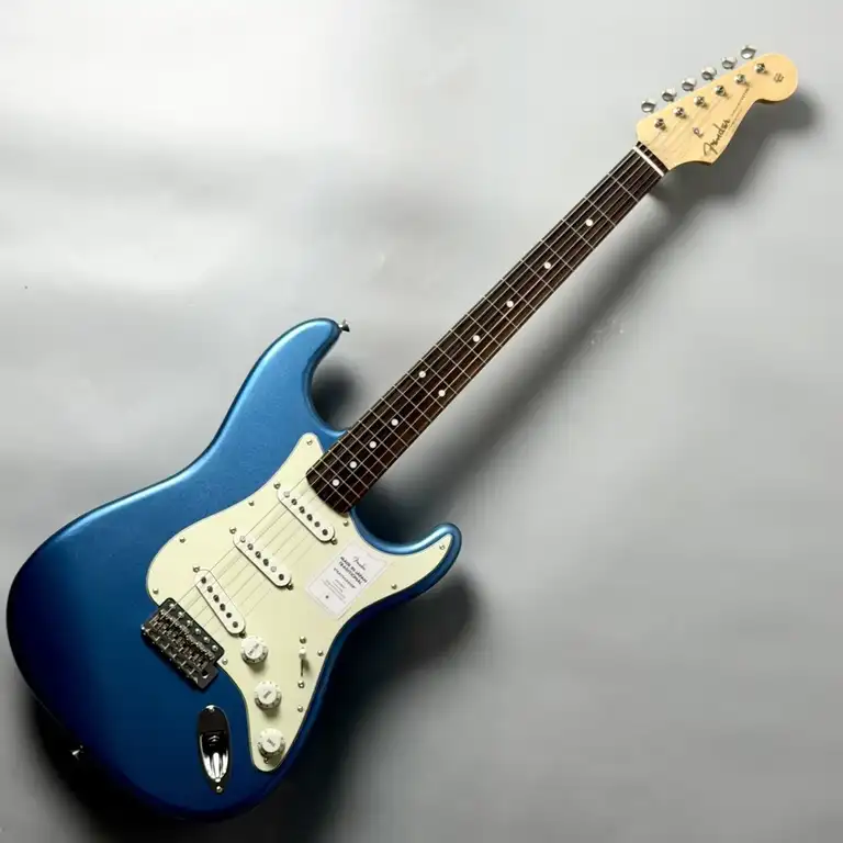 Fender Made in Japan Traditional 60s Stratocaster Rosewood