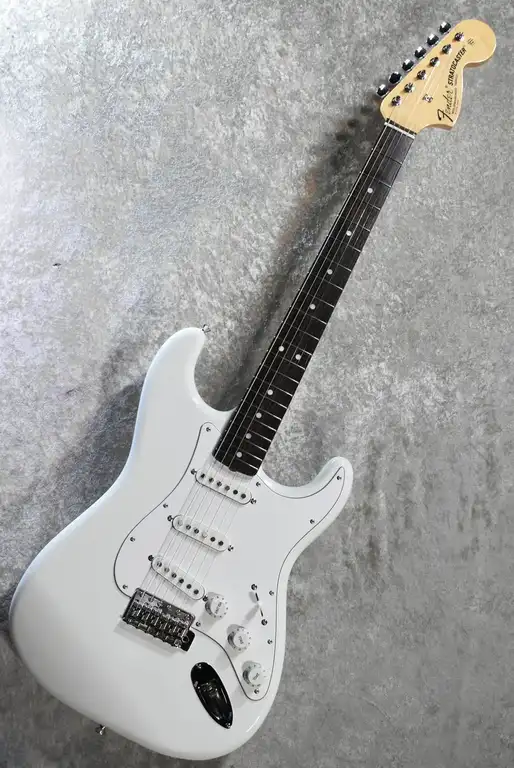 Fender FSR Collection Made in Japan Traditional Late 60s Stratocaster Rosewood