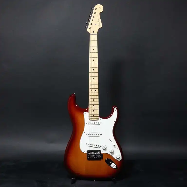 Fender FSR Collection Made in Japan Hybrid II Stratocaster Maple