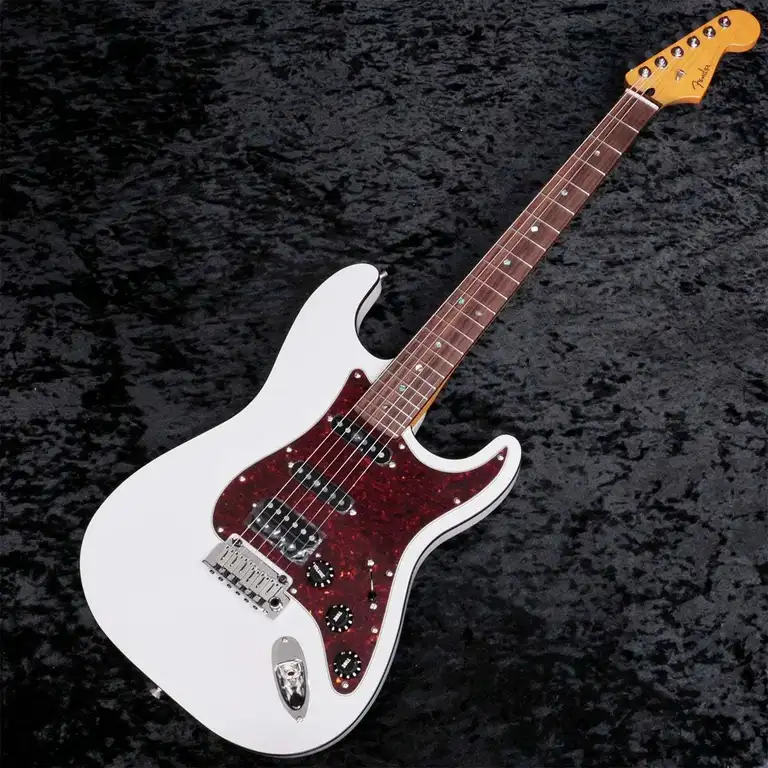 Fender Made in Japan Limited Active Modern Stratocaster HSS Rosewood