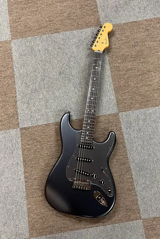 Fender Made in Japan Hybrid II 2026 Collection Stratocaster Rosewood