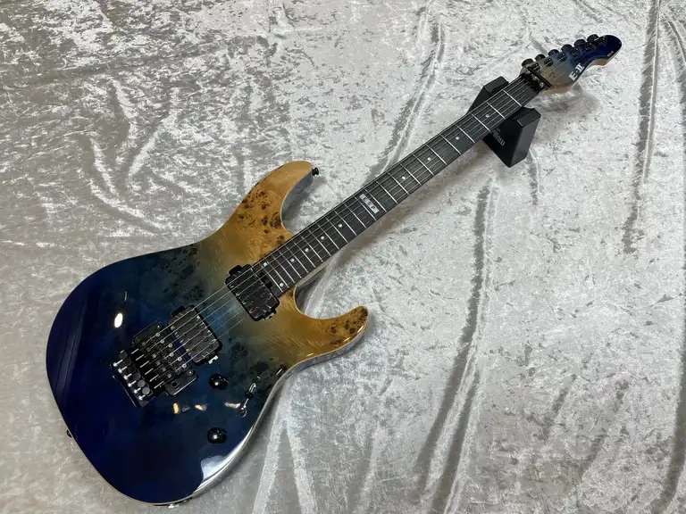 E-II SN-2 · Blue Natural Fade