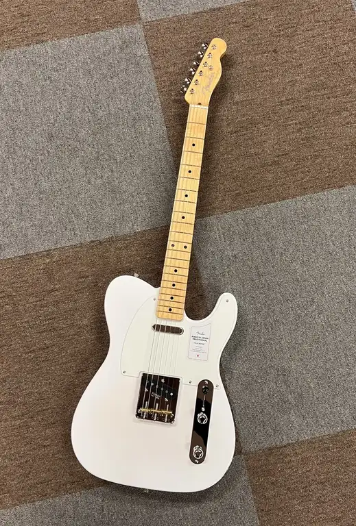 Fender Made in Japan Traditional 50s Telecaster Maple
