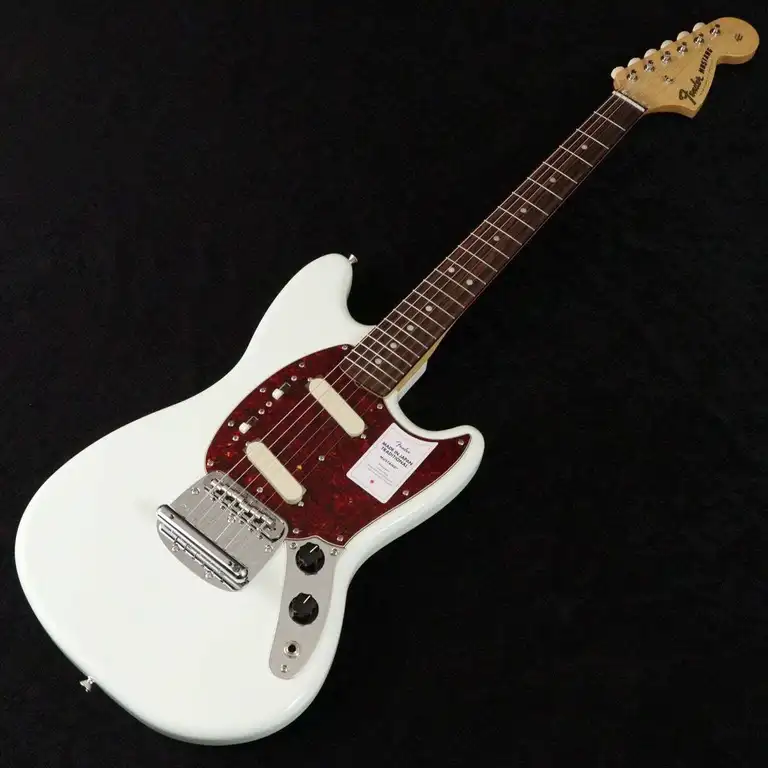 Fender Made in Japan Traditional 60s Mustang Rosewood
